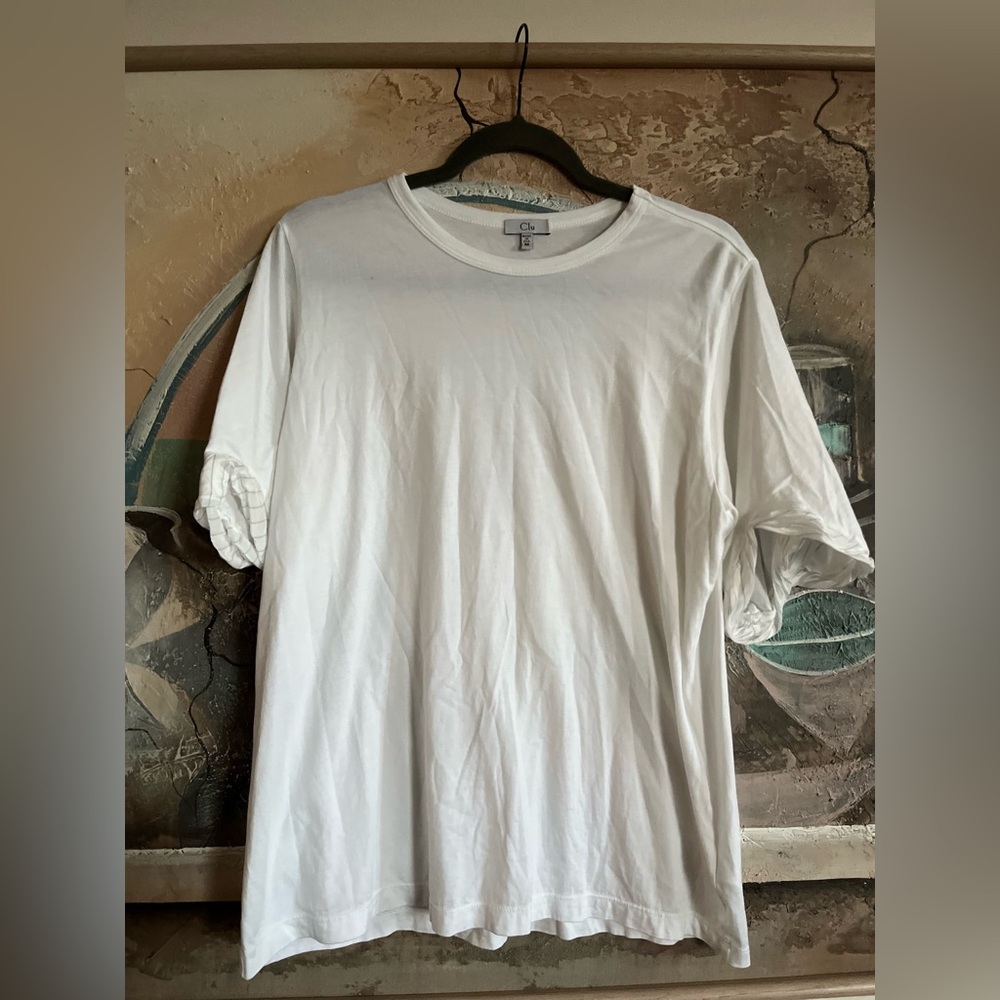 Clu USA - Loose T-Shirt with striped sleeve trim